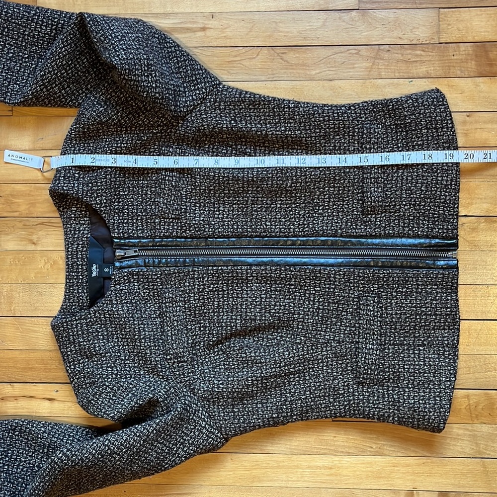 Mossimo Jacket - Picture 9 of 11